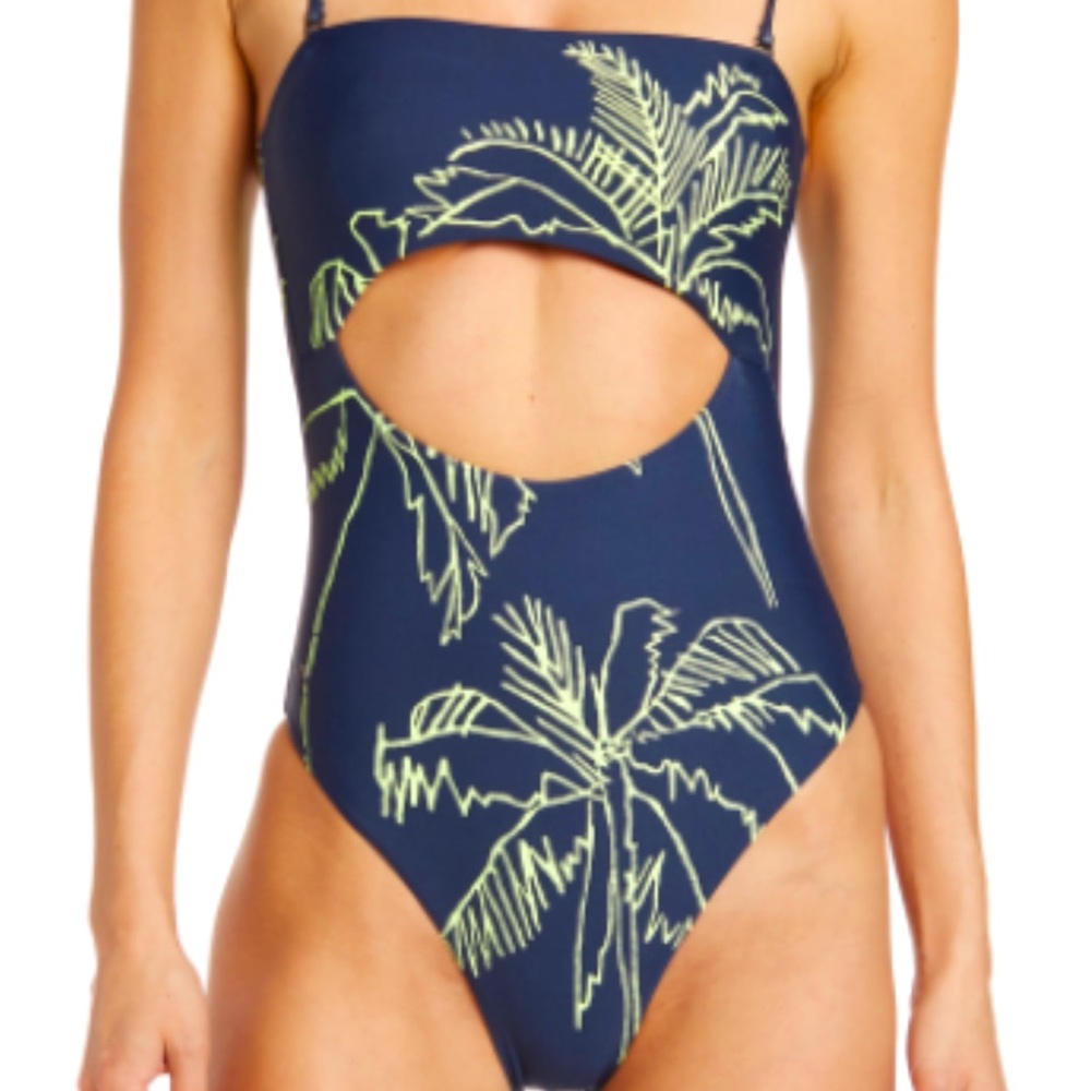 Maaji NWT!! Tanya Bandeau One-Piece Bikini.